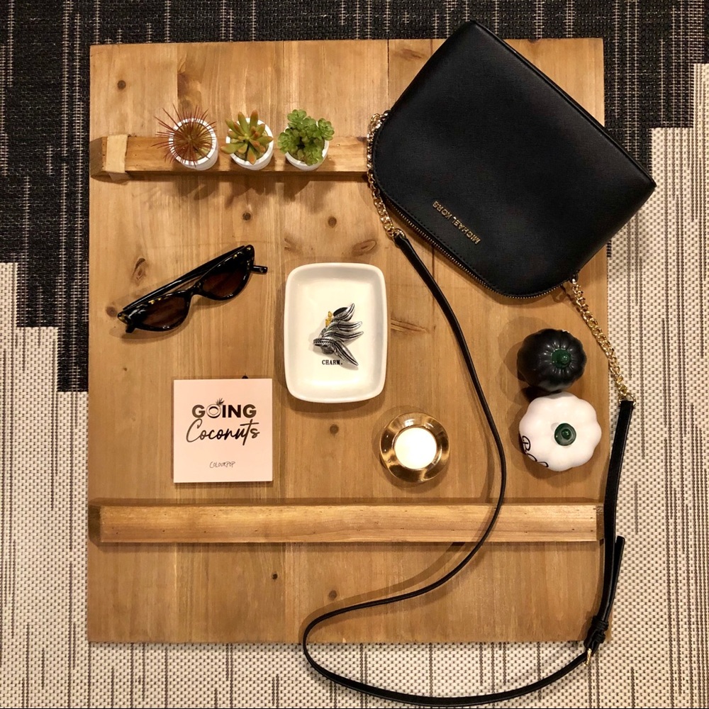 NWOT | STERLING SILVER FEATHER RING